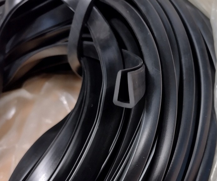 990735e54d1e8523ccb240cb3277